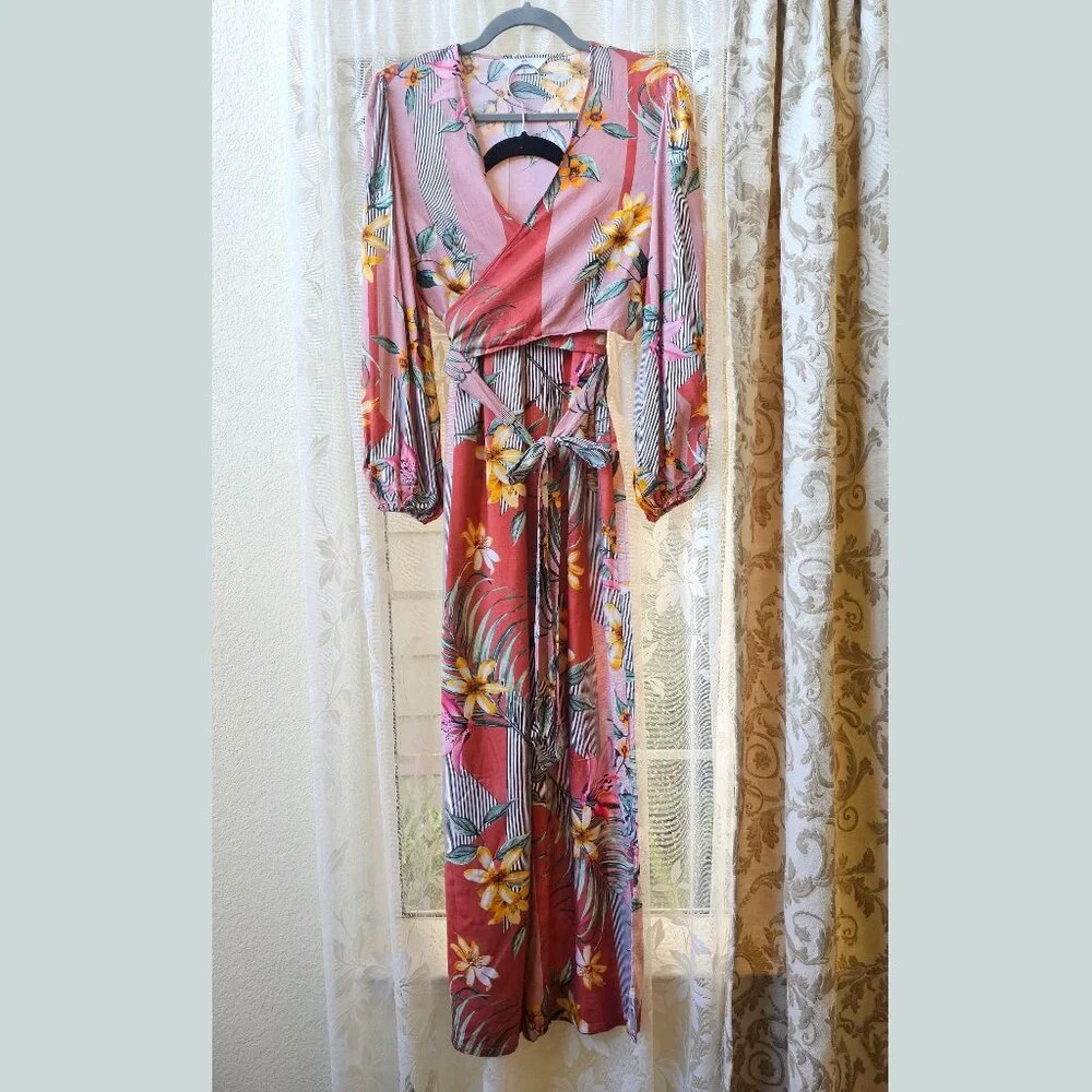 NWT Elegance’s Floral 2PC Matching Set Wrap Top Wide Leg Pants M “Patis”